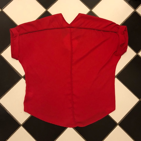 Red V-Neck Top - Picture 4 of 4